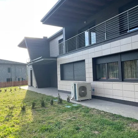 Appartamento La Casa Nel Bosco *