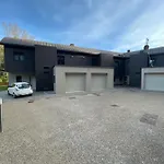 La Casa Nel Bosco Apartment *